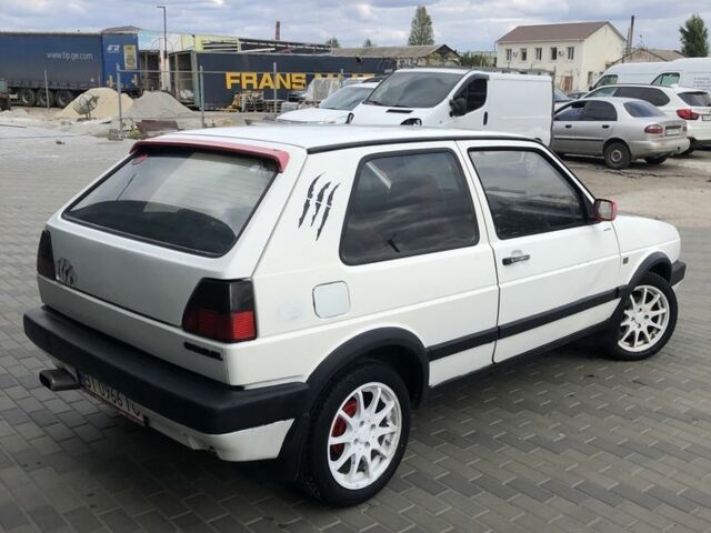 Білий Фольксваген Гольф, об'ємом двигуна 1.6 л та пробігом 500 тис. км за 1600 $, фото 2 на Automoto.ua