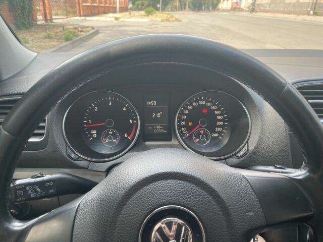 Белый Фольксваген Гольф, объемом двигателя 1.6 л и пробегом 182 тыс. км за 6500 $, фото 9 на Automoto.ua