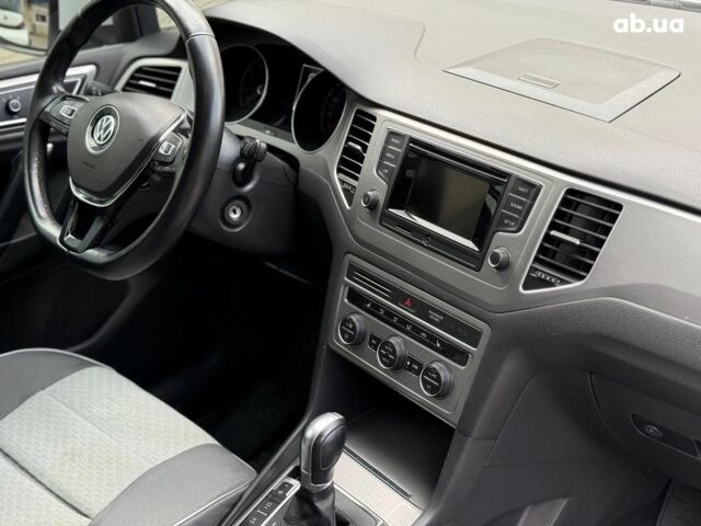 Белый Фольксваген Гольф, объемом двигателя 1.4 л и пробегом 140 тыс. км за 12390 $, фото 19 на Automoto.ua