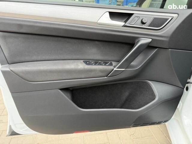 Белый Фольксваген Гольф, объемом двигателя 1.4 л и пробегом 140 тыс. км за 12390 $, фото 23 на Automoto.ua