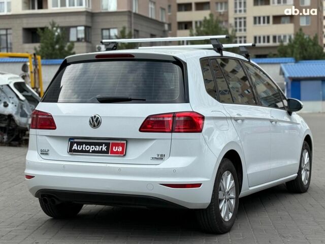 Белый Фольксваген Гольф, объемом двигателя 1.4 л и пробегом 140 тыс. км за 12390 $, фото 5 на Automoto.ua