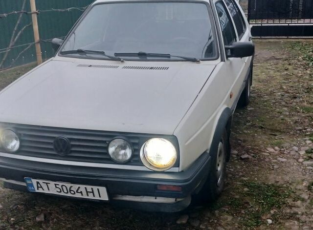 Белый Фольксваген Гольф, объемом двигателя 1.3 л и пробегом 389 тыс. км за 1550 $, фото 7 на Automoto.ua