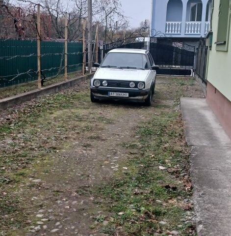 Белый Фольксваген Гольф, объемом двигателя 1.3 л и пробегом 389 тыс. км за 1550 $, фото 2 на Automoto.ua