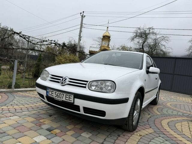 Белый Фольксваген Гольф, объемом двигателя 1.9 л и пробегом 200 тыс. км за 2850 $, фото 1 на Automoto.ua