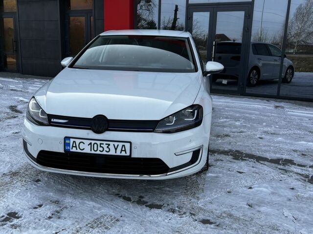 Білий Фольксваген Гольф, об'ємом двигуна 0 л та пробігом 130 тис. км за 6999 $, фото 2 на Automoto.ua
