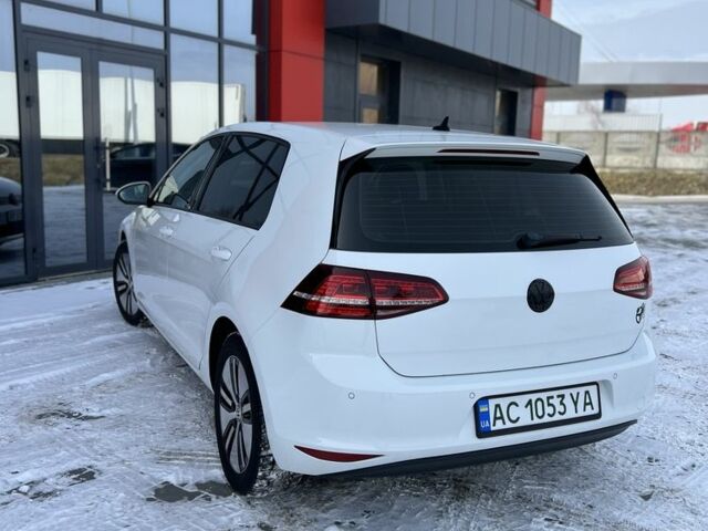Білий Фольксваген Гольф, об'ємом двигуна 0 л та пробігом 130 тис. км за 6999 $, фото 5 на Automoto.ua