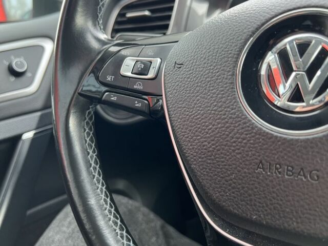 Білий Фольксваген Гольф, об'ємом двигуна 0 л та пробігом 130 тис. км за 6999 $, фото 16 на Automoto.ua