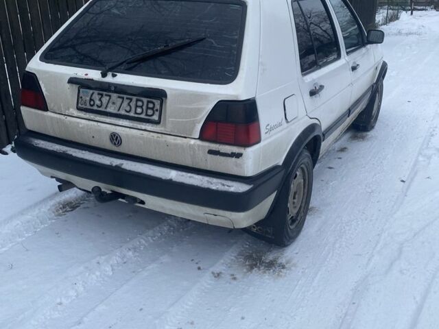 Белый Фольксваген Гольф, объемом двигателя 1.8 л и пробегом 350 тыс. км за 1990 $, фото 2 на Automoto.ua