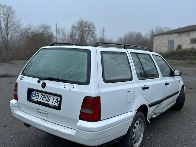 Белый Фольксваген Гольф, объемом двигателя 1.4 л и пробегом 270 тыс. км за 800 $, фото 5 на Automoto.ua