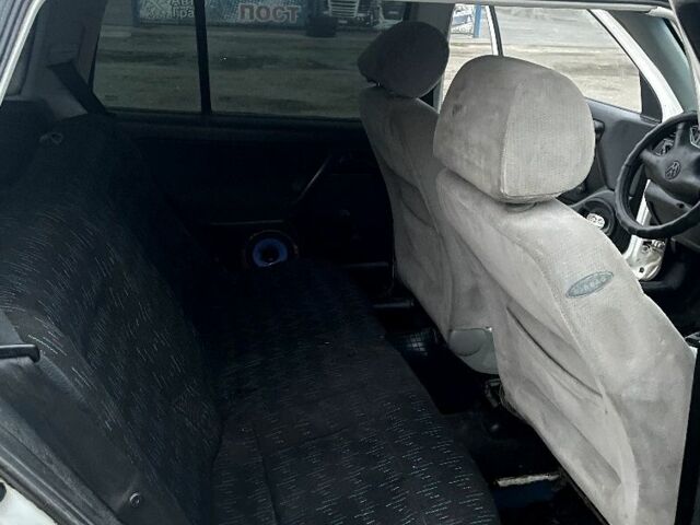 Белый Фольксваген Гольф, объемом двигателя 1.8 л и пробегом 400 тыс. км за 1400 $, фото 11 на Automoto.ua