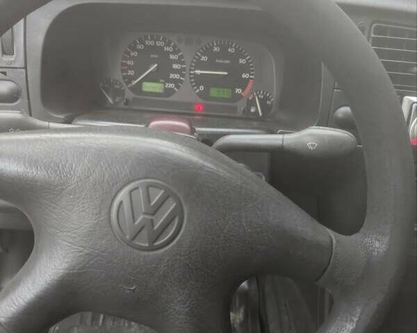 Білий Фольксваген Гольф, об'ємом двигуна 1.8 л та пробігом 247 тис. км за 1500 $, фото 9 на Automoto.ua