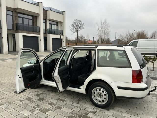 Білий Фольксваген Гольф, об'ємом двигуна 1.9 л та пробігом 275 тис. км за 3850 $, фото 20 на Automoto.ua