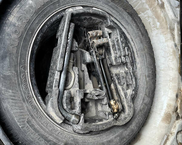 Білий Фольксваген Гольф, об'ємом двигуна 1.9 л та пробігом 400 тис. км за 3300 $, фото 39 на Automoto.ua