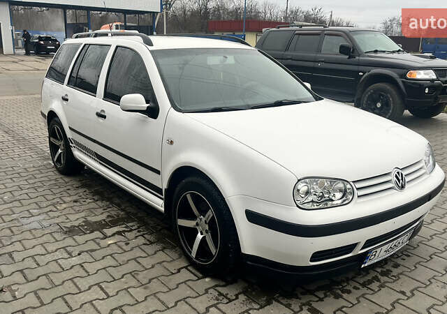 Білий Фольксваген Гольф, об'ємом двигуна 1.9 л та пробігом 308 тис. км за 5800 $, фото 2 на Automoto.ua