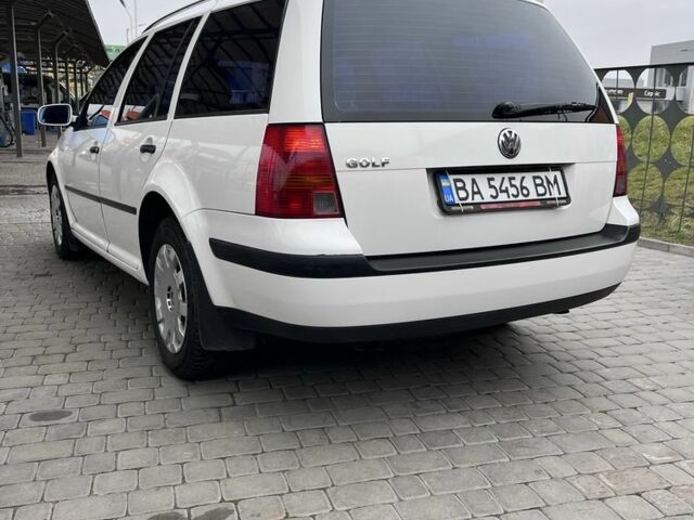 Білий Фольксваген Гольф, об'ємом двигуна 1.6 л та пробігом 175 тис. км за 3850 $, фото 7 на Automoto.ua