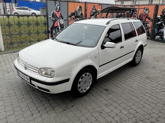 Білий Фольксваген Гольф, об'ємом двигуна 1.6 л та пробігом 175 тис. км за 3850 $, фото 3 на Automoto.ua