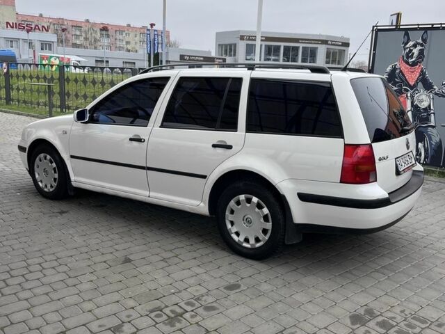 Білий Фольксваген Гольф, об'ємом двигуна 1.6 л та пробігом 175 тис. км за 3850 $, фото 6 на Automoto.ua