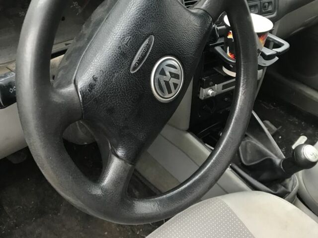 Білий Фольксваген Гольф, об'ємом двигуна 1.9 л та пробігом 2 тис. км за 1067 $, фото 2 на Automoto.ua