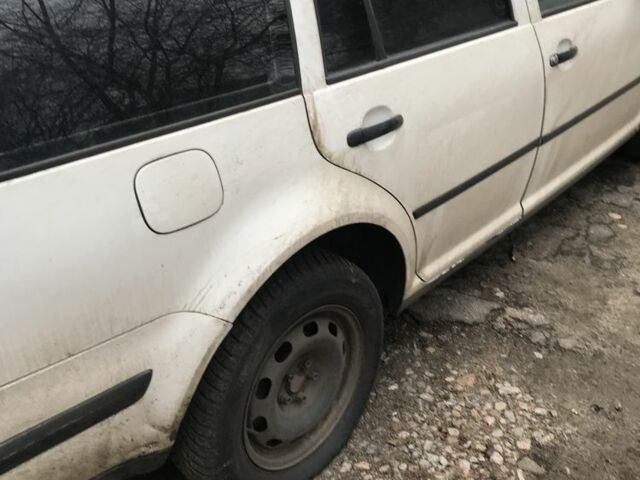 Білий Фольксваген Гольф, об'ємом двигуна 1.9 л та пробігом 2 тис. км за 1067 $, фото 4 на Automoto.ua