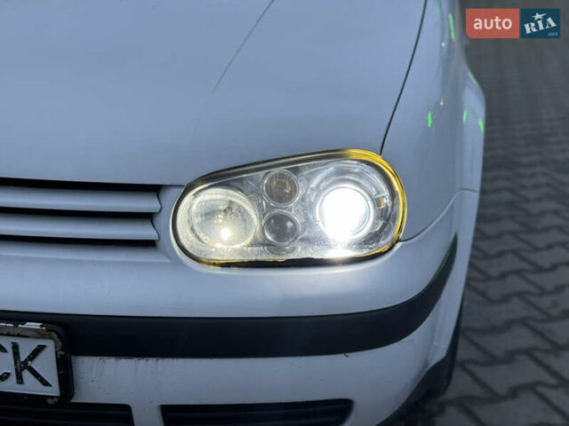 Білий Фольксваген Гольф, об'ємом двигуна 1.9 л та пробігом 220 тис. км за 4250 $, фото 18 на Automoto.ua