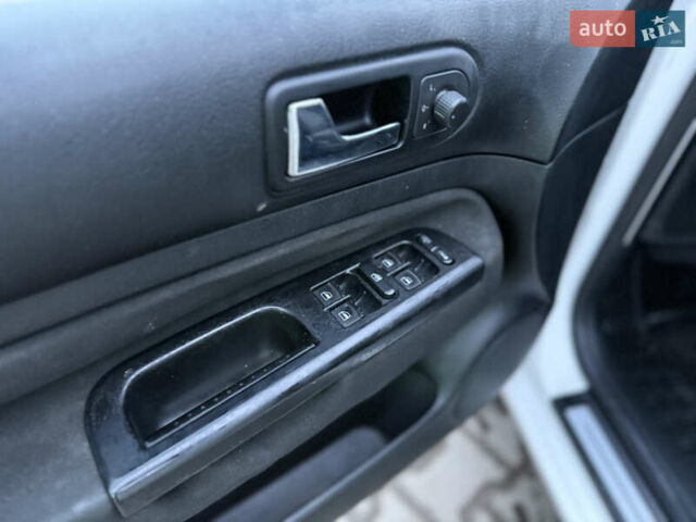 Білий Фольксваген Гольф, об'ємом двигуна 1.9 л та пробігом 220 тис. км за 4250 $, фото 30 на Automoto.ua