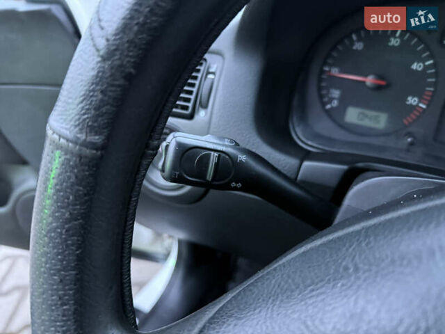 Білий Фольксваген Гольф, об'ємом двигуна 1.9 л та пробігом 220 тис. км за 4250 $, фото 33 на Automoto.ua