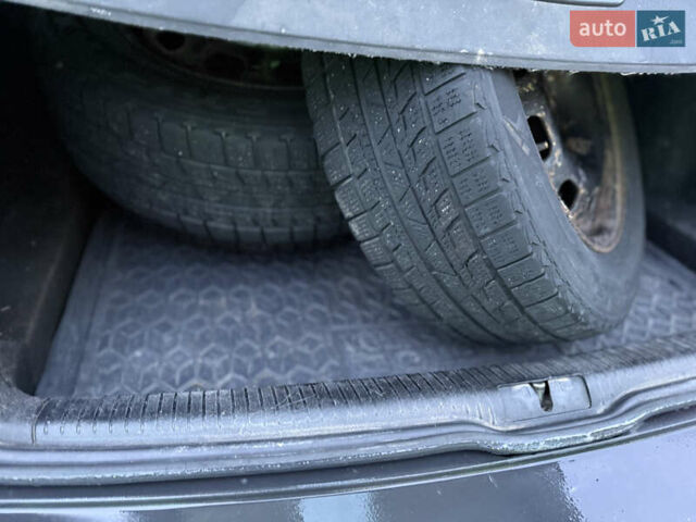 Білий Фольксваген Гольф, об'ємом двигуна 1.9 л та пробігом 220 тис. км за 4250 $, фото 38 на Automoto.ua