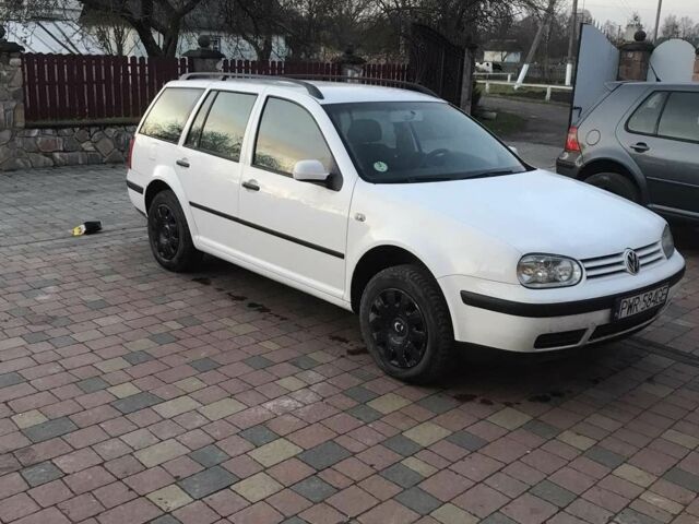 Белый Фольксваген Гольф, объемом двигателя 9 л и пробегом 335 тыс. км за 2100 $, фото 8 на Automoto.ua