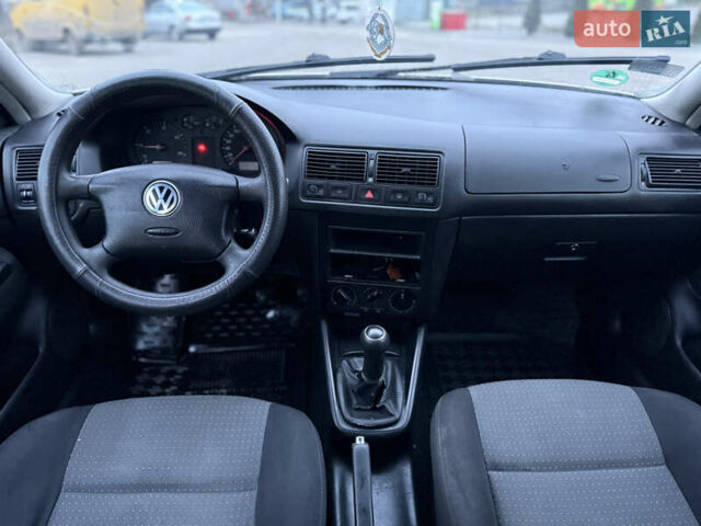 Білий Фольксваген Гольф, об'ємом двигуна 1.9 л та пробігом 220 тис. км за 4250 $, фото 19 на Automoto.ua