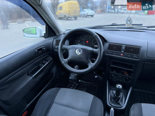 Білий Фольксваген Гольф, об'ємом двигуна 1.9 л та пробігом 220 тис. км за 4250 $, фото 20 на Automoto.ua