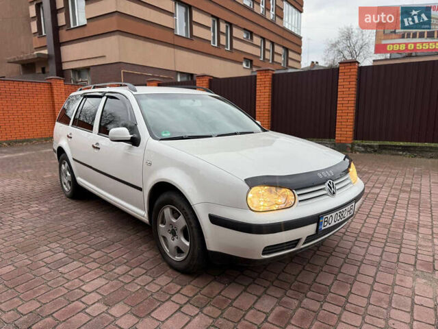Білий Фольксваген Гольф, об'ємом двигуна 1.6 л та пробігом 244 тис. км за 4600 $, фото 6 на Automoto.ua