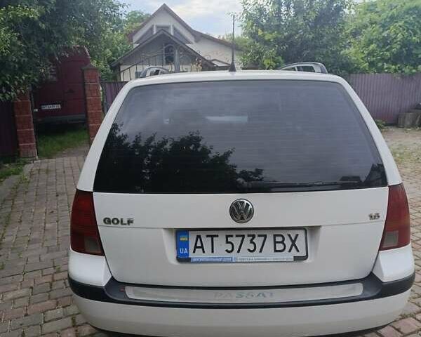 Белый Фольксваген Гольф, объемом двигателя 1.6 л и пробегом 206 тыс. км за 3499 $, фото 12 на Automoto.ua