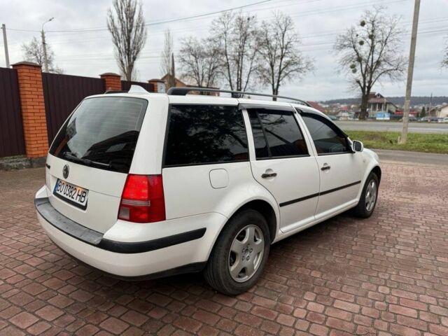 Білий Фольксваген Гольф, об'ємом двигуна 1.6 л та пробігом 244 тис. км за 4600 $, фото 2 на Automoto.ua