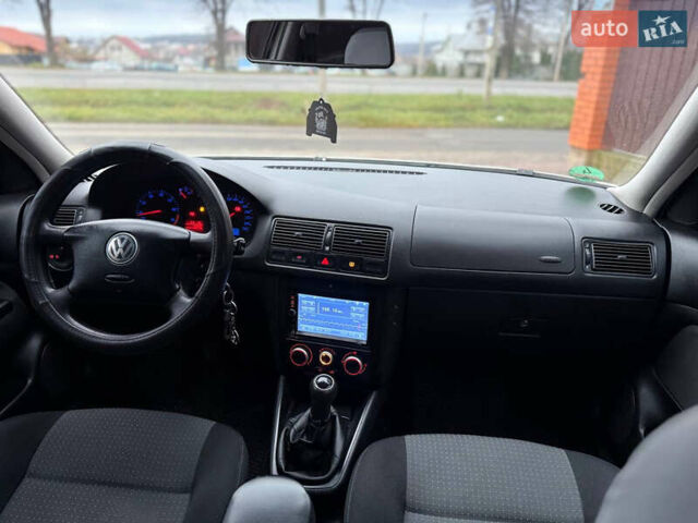 Білий Фольксваген Гольф, об'ємом двигуна 1.6 л та пробігом 244 тис. км за 4600 $, фото 14 на Automoto.ua