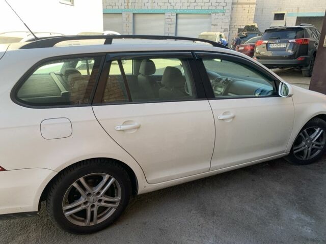 Белый Фольксваген Гольф, объемом двигателя 1.9 л и пробегом 326 тыс. км за 5700 $, фото 6 на Automoto.ua