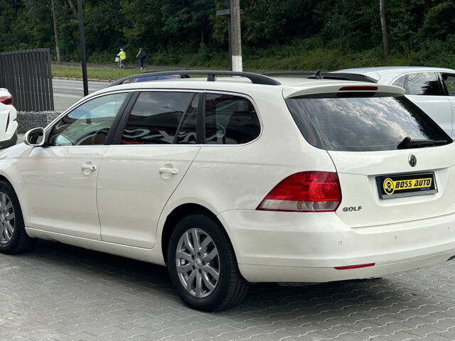 Белый Фольксваген Гольф, объемом двигателя 1.6 л и пробегом 244 тыс. км за 6300 $, фото 3 на Automoto.ua