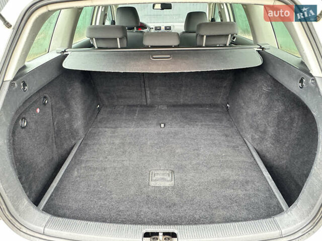 Белый Фольксваген Гольф, объемом двигателя 1.6 л и пробегом 185 тыс. км за 6600 $, фото 27 на Automoto.ua