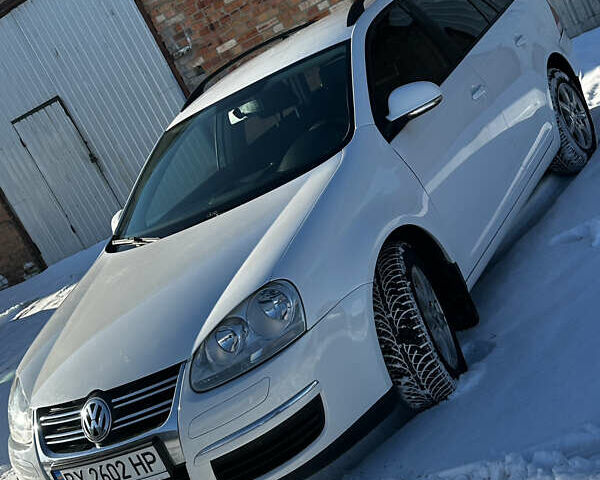 Белый Фольксваген Гольф, объемом двигателя 1.9 л и пробегом 255 тыс. км за 6100 $, фото 2 на Automoto.ua