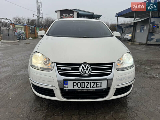 Белый Фольксваген Гольф, объемом двигателя 1.9 л и пробегом 315 тыс. км за 6050 $, фото 2 на Automoto.ua