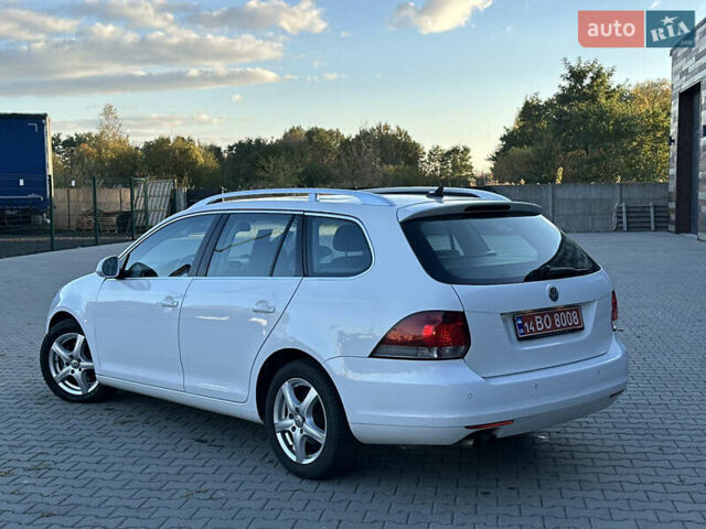 Белый Фольксваген Гольф, объемом двигателя 1.4 л и пробегом 187 тыс. км за 7450 $, фото 11 на Automoto.ua