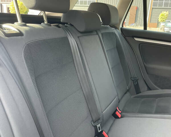 Белый Фольксваген Гольф, объемом двигателя 1.4 л и пробегом 199 тыс. км за 6500 $, фото 33 на Automoto.ua