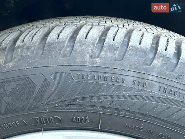 Белый Фольксваген Гольф, объемом двигателя 1.4 л и пробегом 187 тыс. км за 7450 $, фото 41 на Automoto.ua