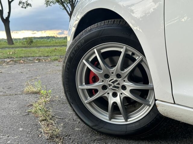 Білий Фольксваген Гольф, об'ємом двигуна 1.9 л та пробігом 315 тис. км за 6400 $, фото 10 на Automoto.ua