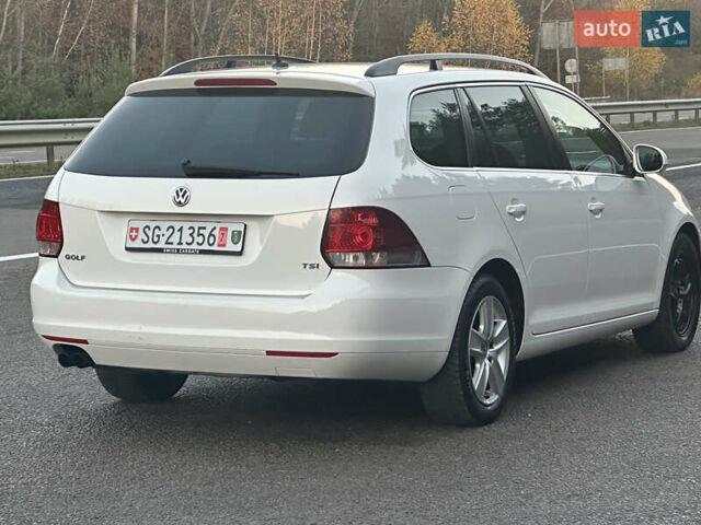 Белый Фольксваген Гольф, объемом двигателя 1.4 л и пробегом 213 тыс. км за 7799 $, фото 8 на Automoto.ua