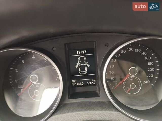 Білий Фольксваген Гольф, об'ємом двигуна 1.6 л та пробігом 174 тис. км за 7699 $, фото 16 на Automoto.ua