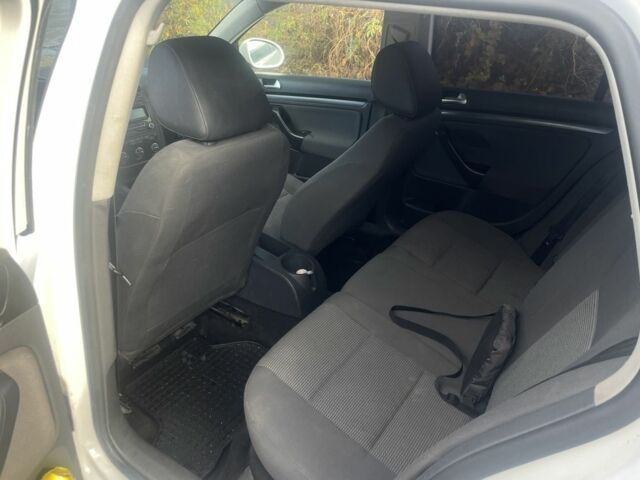 Білий Фольксваген Гольф, об'ємом двигуна 1.9 л та пробігом 207 тис. км за 6900 $, фото 10 на Automoto.ua