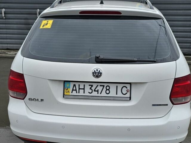 Белый Фольксваген Гольф, объемом двигателя 1.9 л и пробегом 143 тыс. км за 5500 $, фото 3 на Automoto.ua