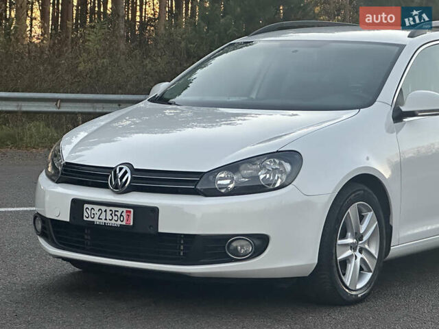 Белый Фольксваген Гольф, объемом двигателя 1.4 л и пробегом 213 тыс. км за 7799 $, фото 13 на Automoto.ua