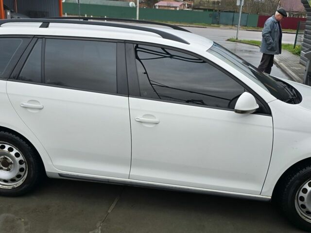 Белый Фольксваген Гольф, объемом двигателя 1.9 л и пробегом 143 тыс. км за 5500 $, фото 2 на Automoto.ua