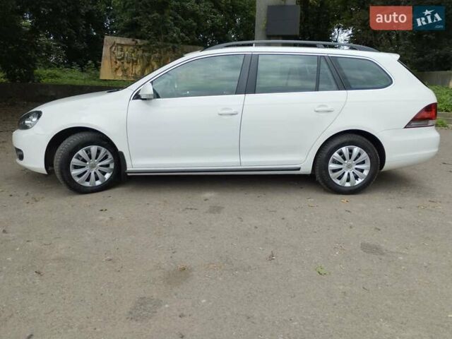 Білий Фольксваген Гольф, об'ємом двигуна 1.6 л та пробігом 174 тис. км за 7699 $, фото 6 на Automoto.ua